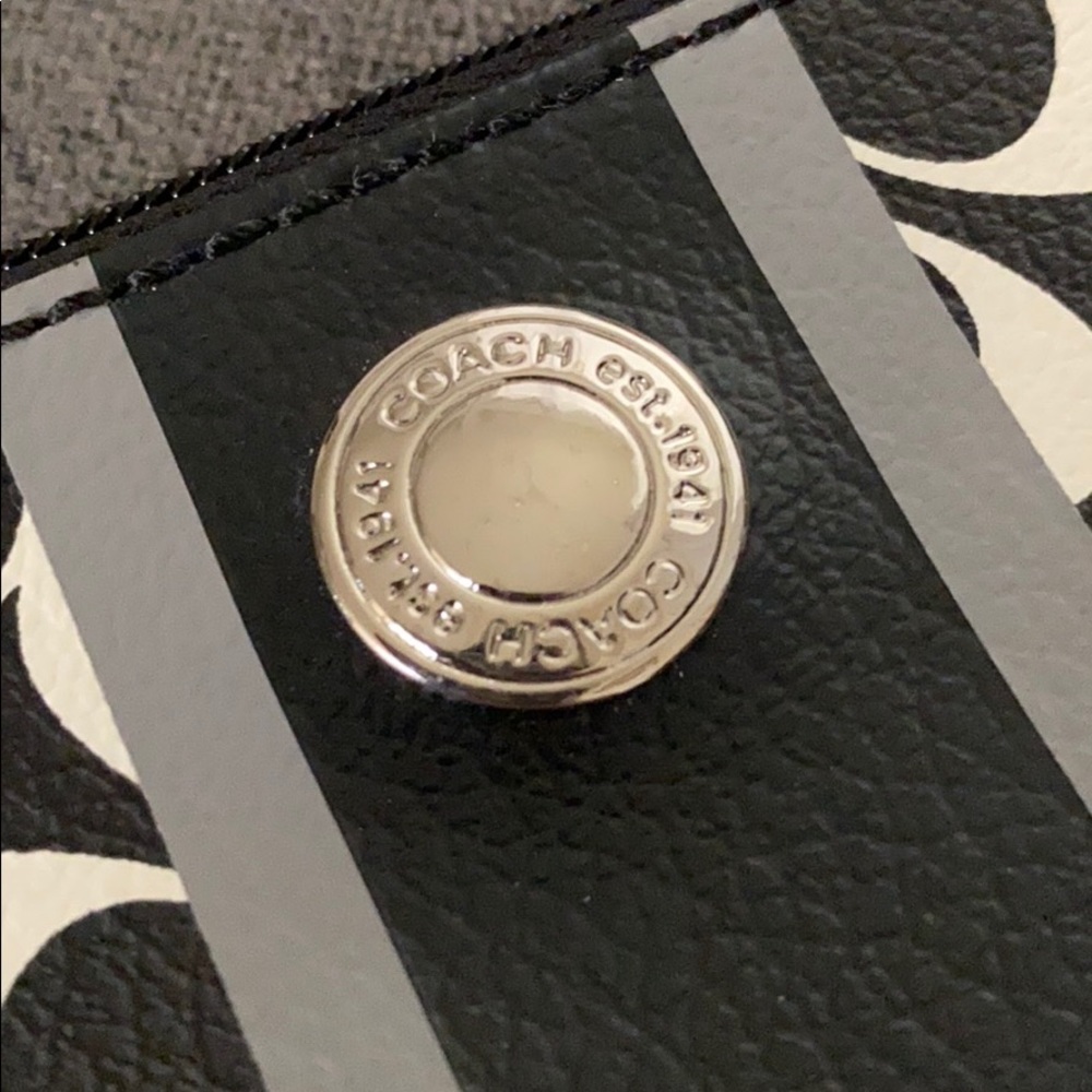 Coach Wristlet - Picture 3 of 3